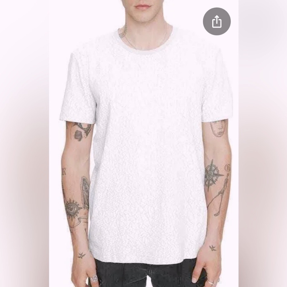 NWT [Eleven Paris] Crackle White Graphic Short-Sleeved T-Shirt Men’s Sz X-Large - Picture 2 of 9